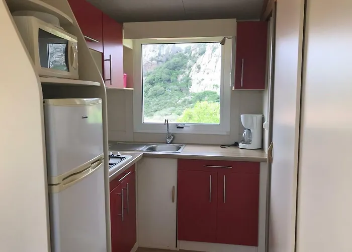 Trinite 3* Bonifacio (Corsica)