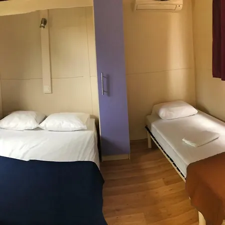 Trinite Кемпинг