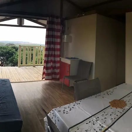 Trinite Кемпинг Бонифачо