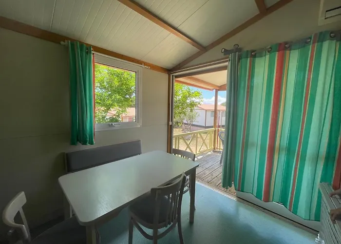 Trinite 3* Bonifacio (Corsica)